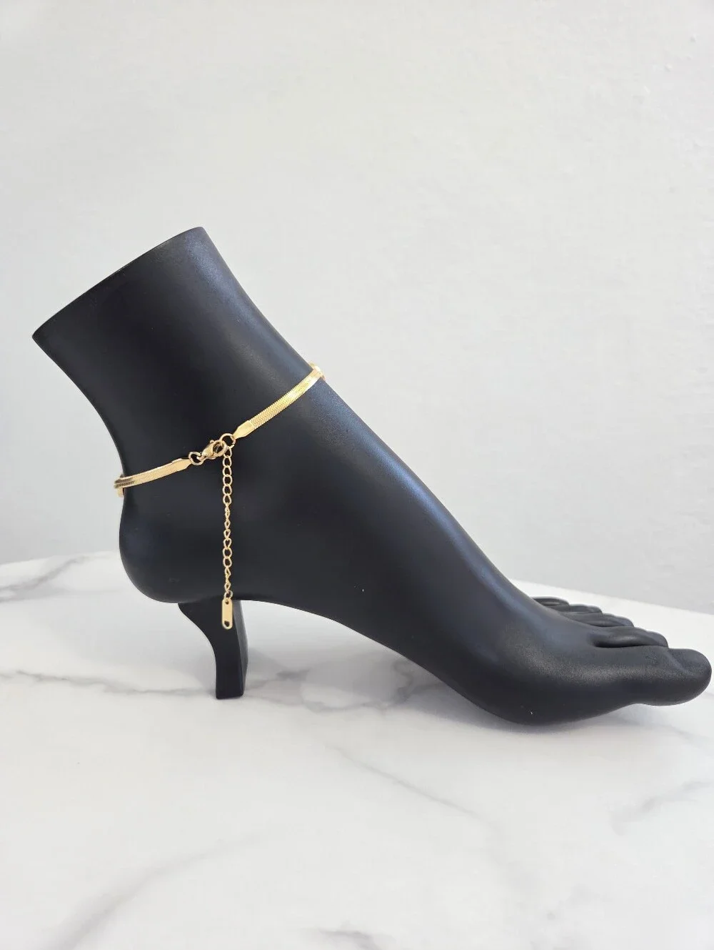 Gold Plated Roman Numeral Disc Herringbone Anklet Minimalist Summer Jewelry - Picture 6 of 12